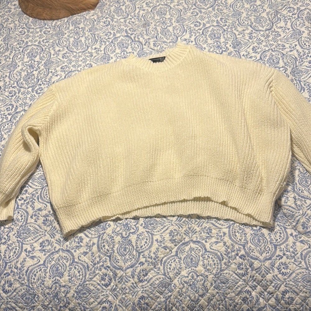 SHEIN Cream Crew Neck Sweater Minimalist Style